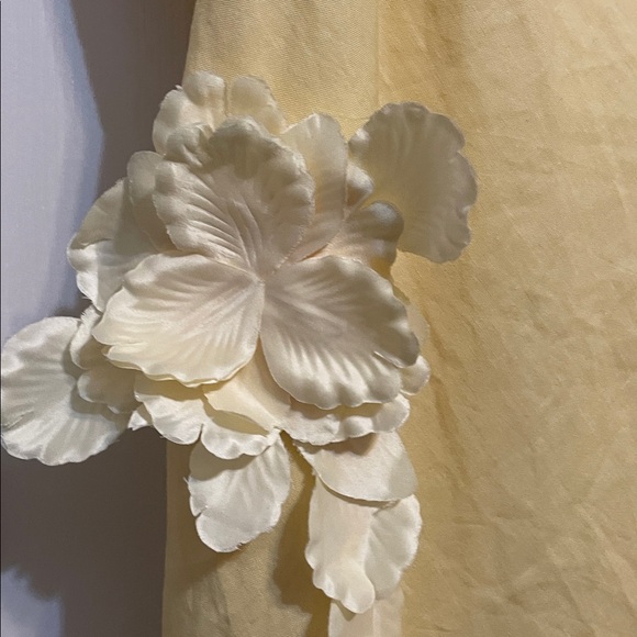 Hutch Yellow Floral Embellished Dress - Picture 3 of 4